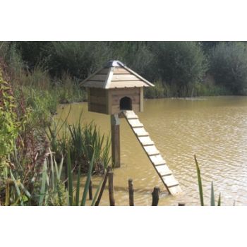 Waterfowl or Duck Nesting Box on post