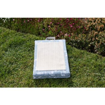 Beatrix Potter Adult Garden Kneeler - L26.1 x W39.5 x H5 cm