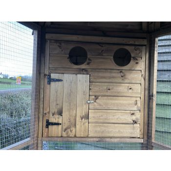 Nest box for Outdoor Aviary, Bird Shelter housing, night roosting box for aviaries - L86.4 x W38 x H86.4 cm