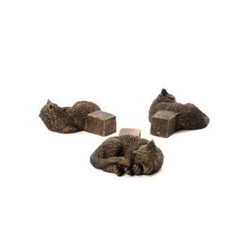 Sleeping Cat Curled Up Plant Pot Feet - Set of 3 - L10.5 x W8 x H5 cm