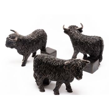 Highland Cow Plant Pot Feet - Set of 3 - L7.5 x W12 x H8 cm