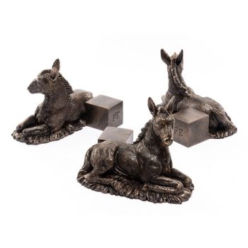 Donkey Foal Plant Pot Feet - Set of 3 - L8 x W10.5 x H8.5 cm
