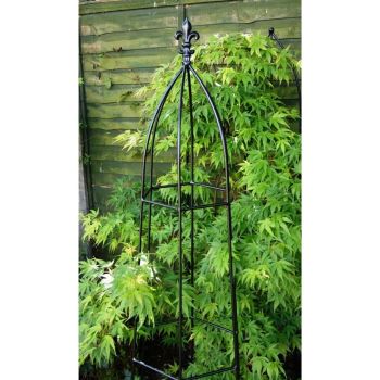 Gothic 6Ft Obelisk Bare Metal/Ready to Rust - Garden Plant Border Support - Solid Steel - L40.7 x W40.7 x H182.9 cm
