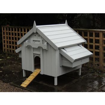 Cottage Chicken House 4 Nest Boxes - Painted