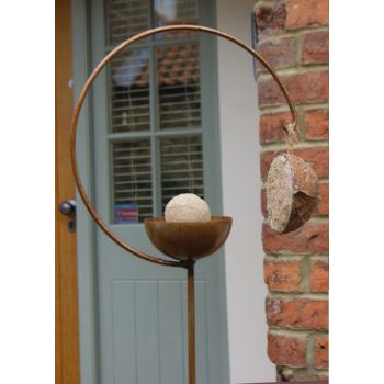 Freya Bird Crook Feeding Station - Hand Made By Traditional Forge - Steel - L27.9 x W27.9 x H177.8 cm - Bare Metal/Ready to Rust