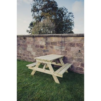 Traditional Picnic Table - Timber - L139.5 x W143.5 x H76 cm - Partially Assembled